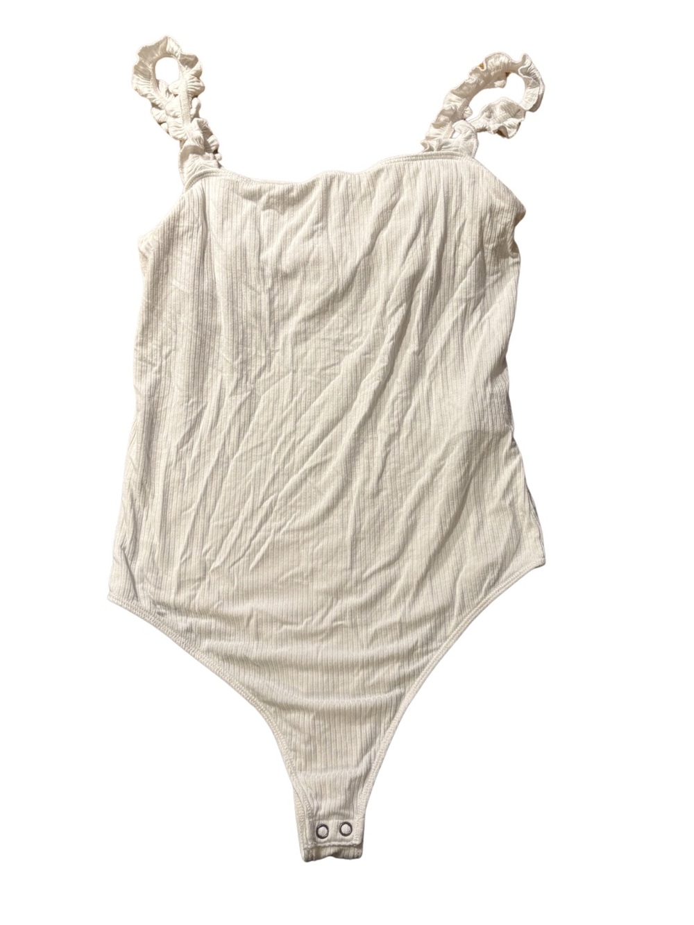 Hollister white ribbed bodysuit with ruffled straps and built-in shelf bra